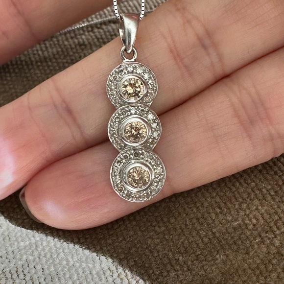Jewelry - 14k Solid Gold & Diamonds Pendant Necklace